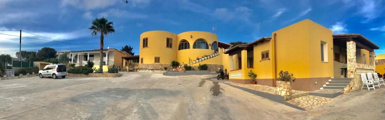 لامبيدوزا Residence Villa Ambra المظهر الخارجي الصورة